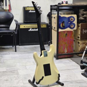 گیتار الکتریک بی سی ریچ چینی | B.C.Rich