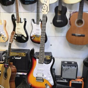 گیتار الکتریک فندر استرتوکستر fender Stratocaster