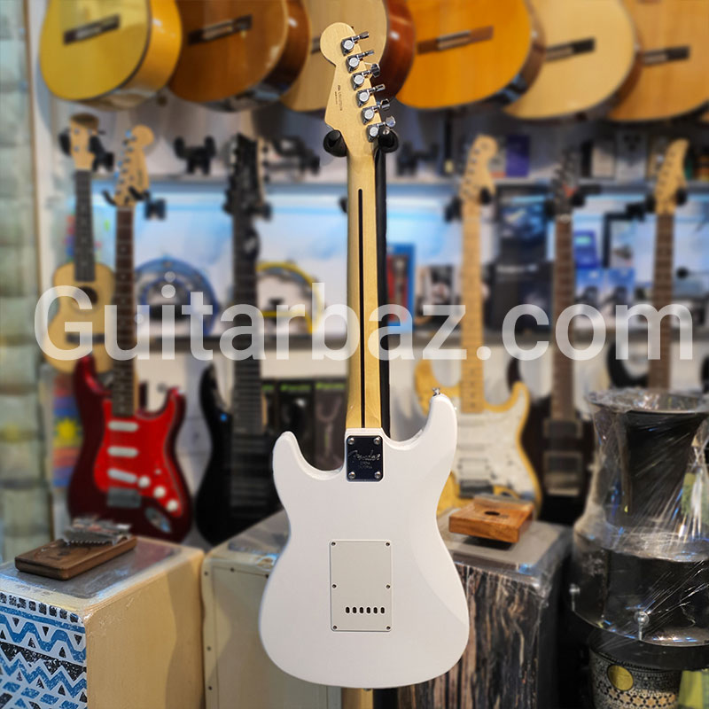 گیتار الکتریک فندر استرتوکستر سفید fender Stratocaster