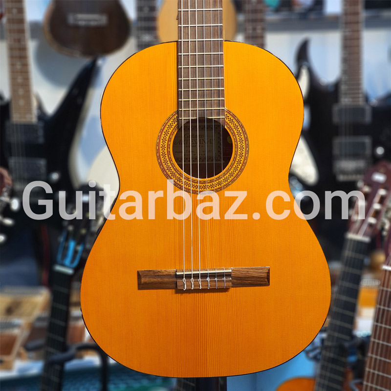 گیتار اسپانیایی کمپانی الزهر Artesanas مدل timoe