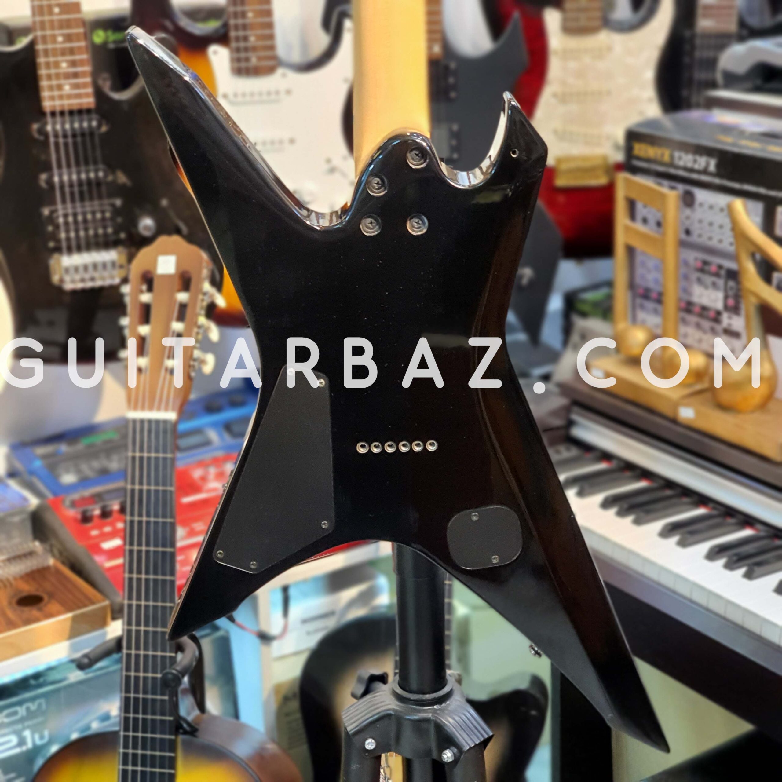 گیتار الکتریک ایبانز Xp300fx – Ibanez