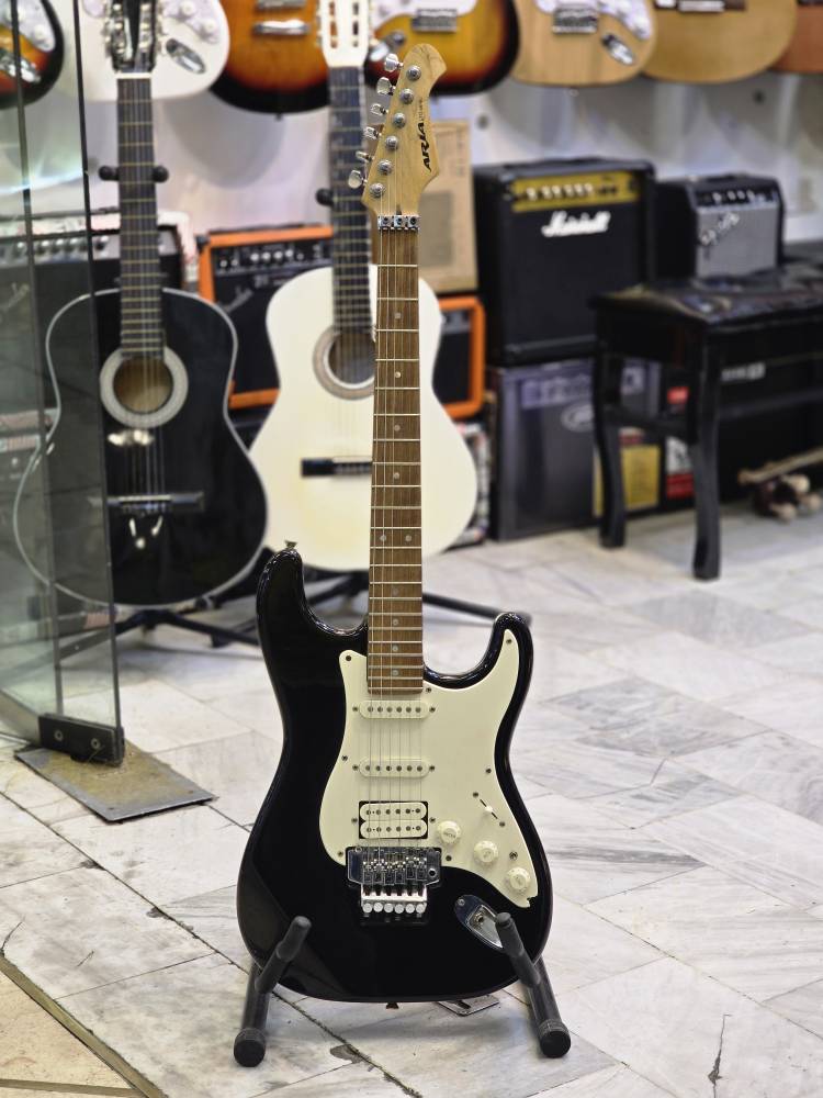 گیتار الکتریک آریا stg floyd rose
