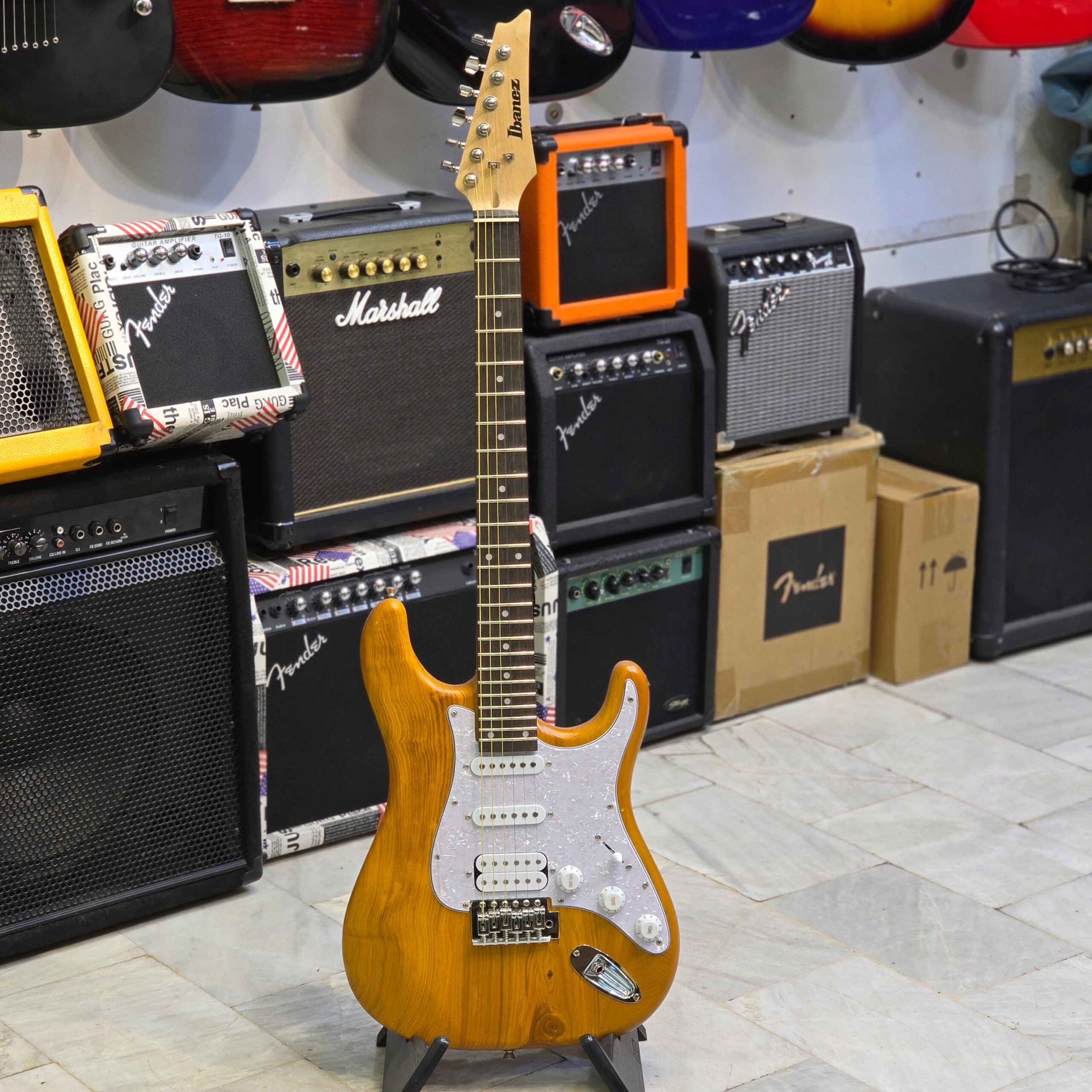 گیتار الکتریک ایبانز grx40 طرح