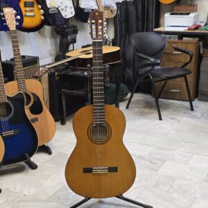 گیتار کلاسیک یاماها g225