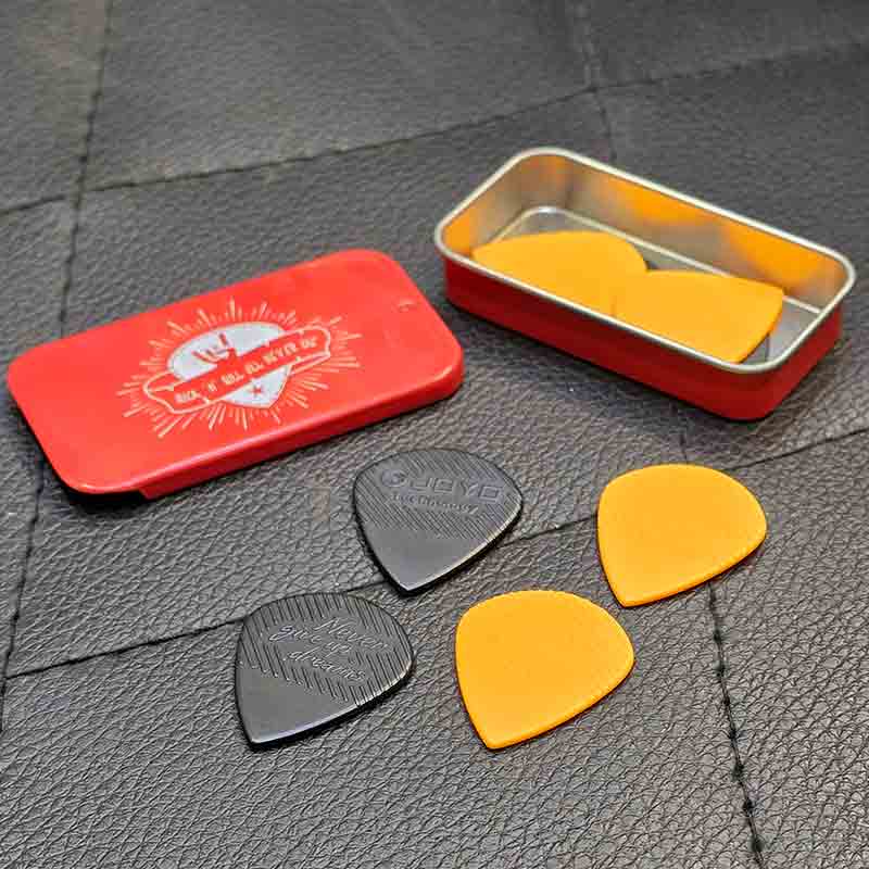 پیک گیتار جز تری