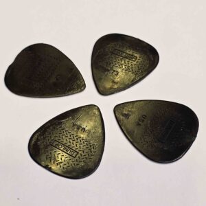 پیک گیتار چهارتایی D